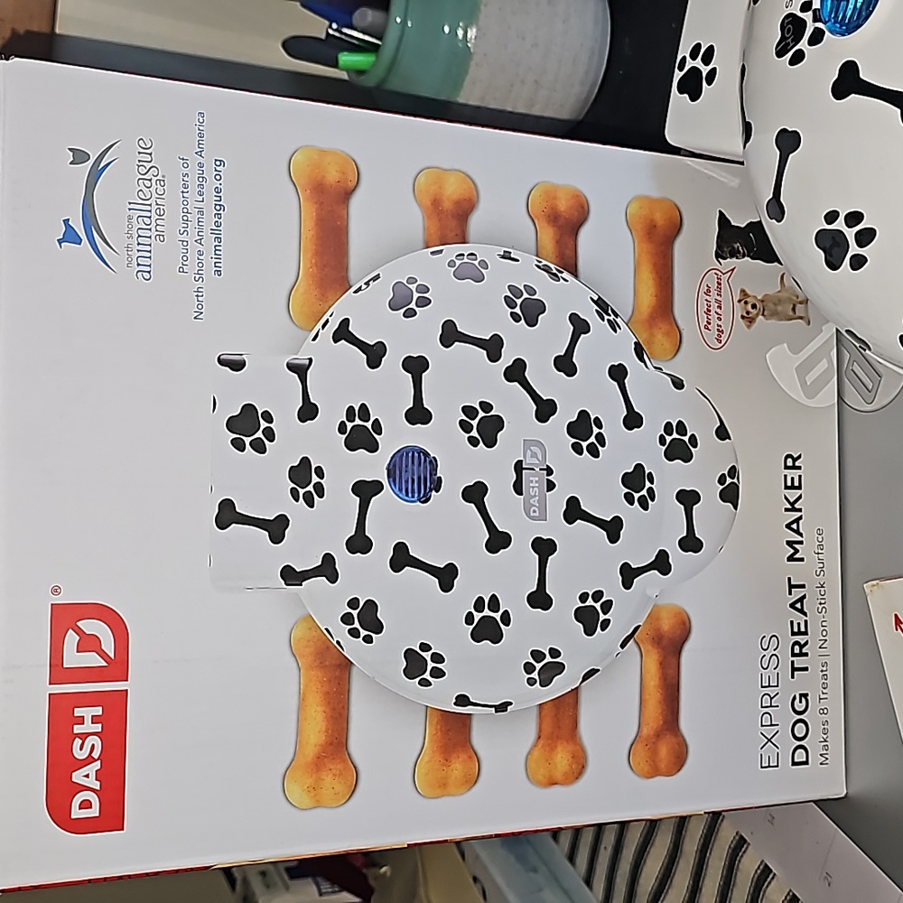 Dash Express Dog Treat Maker